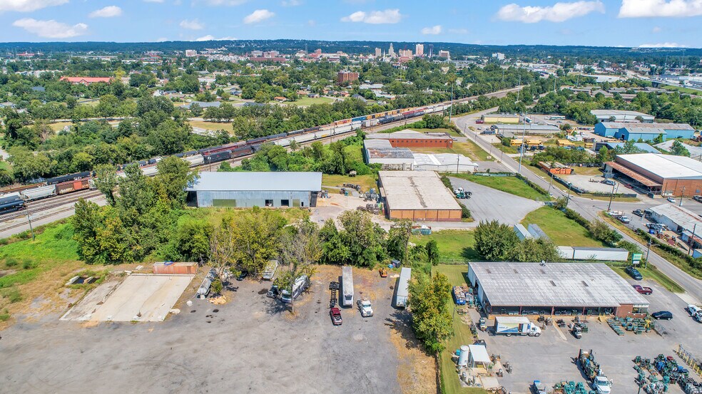 More Photos Of 1219 New Savannah Rd, Augusta Distribution For Lease