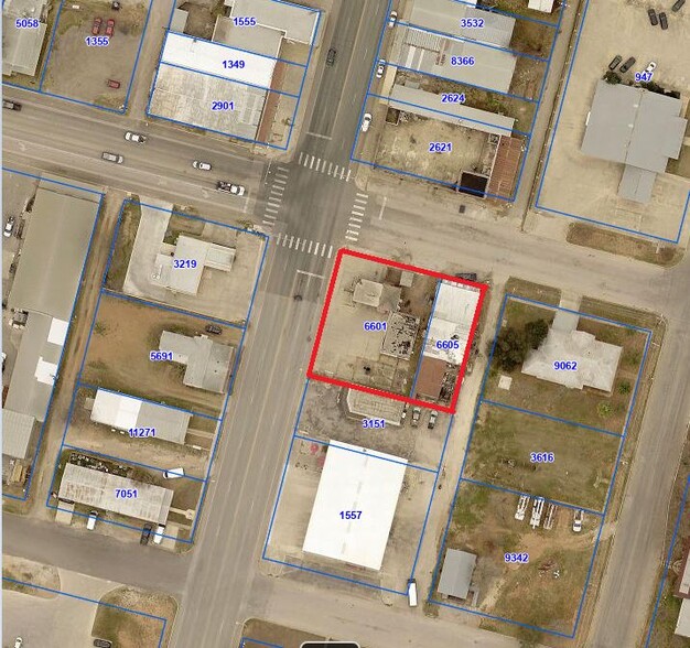 Primary Photo Of 304 S Oak St, Pearsall Land For Sale