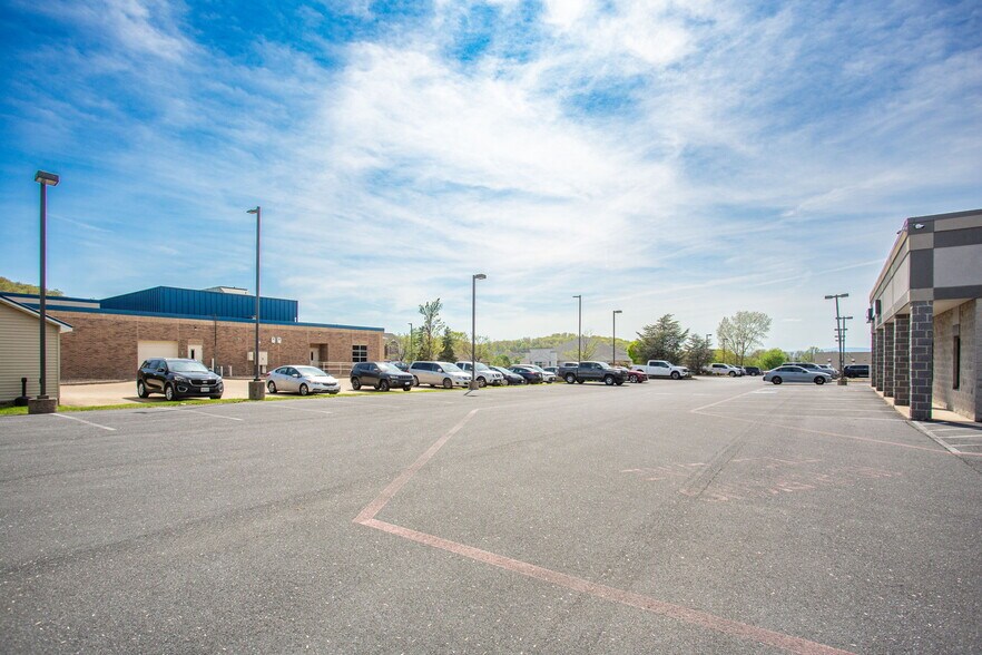 More Photos Of 2062 Pro Pointe Ln, Harrisonburg Medical For Lease