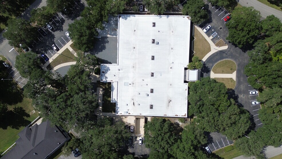 More Photos Of 7525 NW 4th Blvd, Gainesville Medical For Lease