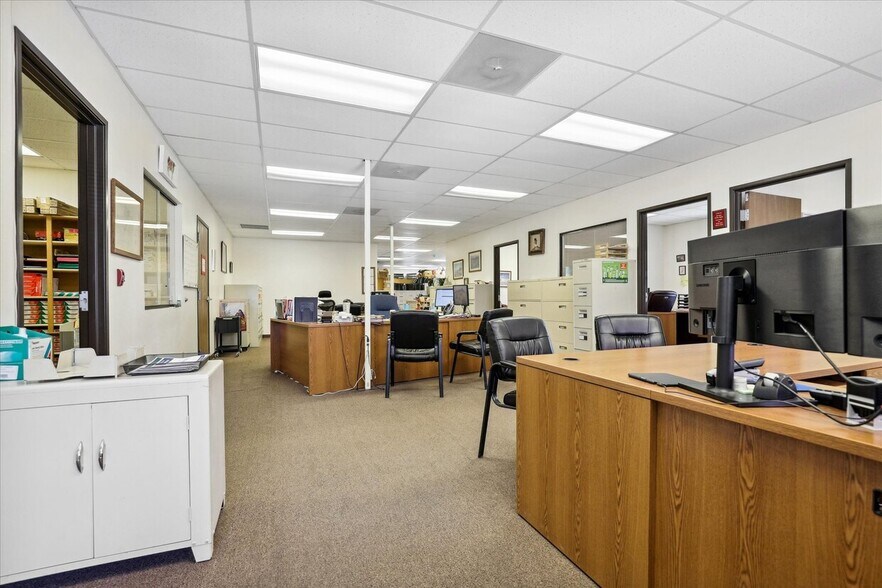 More Photos Of 628 W 5th St, Cortez Office For Sale