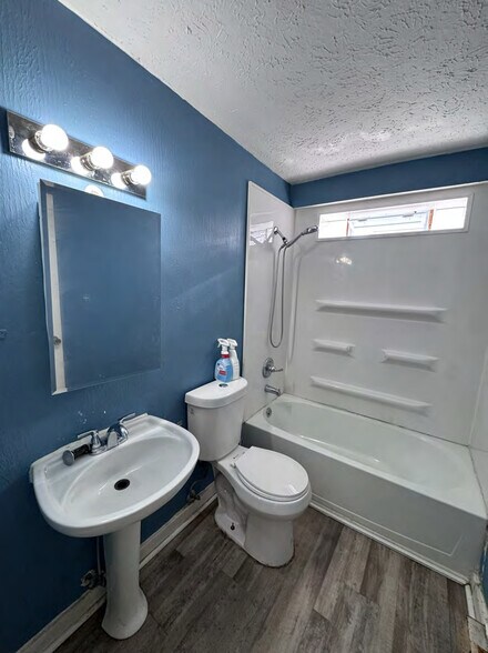 More Photos Of 522-526 W Colfax Ave, South Bend Apartments For Sale