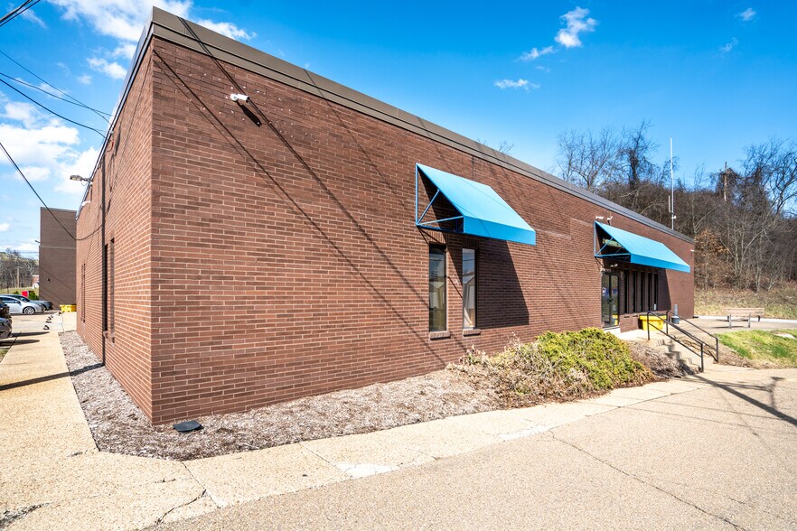 More Photos Of 1000 Church Hill Rd, Pittsburgh Office For Lease