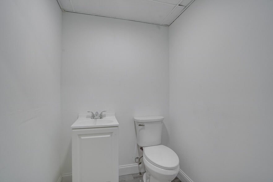 More Photos Of 1000 Caruso Blvd, Slidell Unknown For Lease