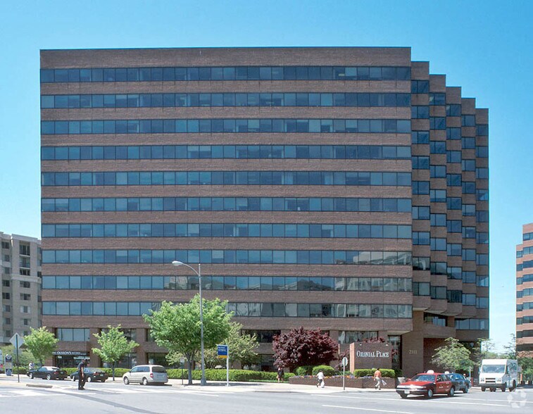 More Photos Of 2101 Wilson Blvd, Arlington Office For Lease