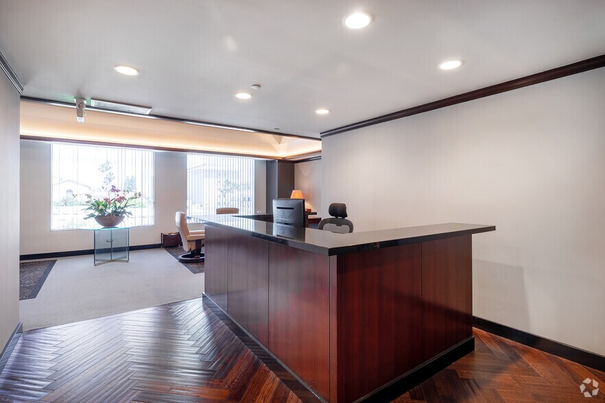 Photo of 3rd Floor Ste Executive Suite