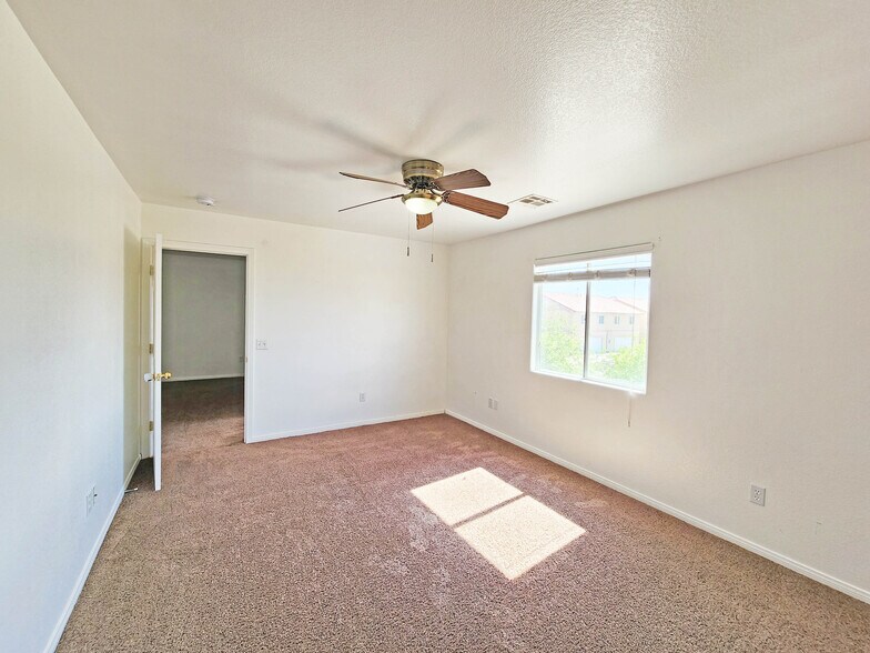 More Photos Of 1951 Teepee Rd, Pahrump Apartments For Sale