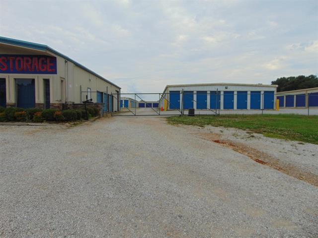 More Photos Of 6746 US-72, Killen Specialty For Sale