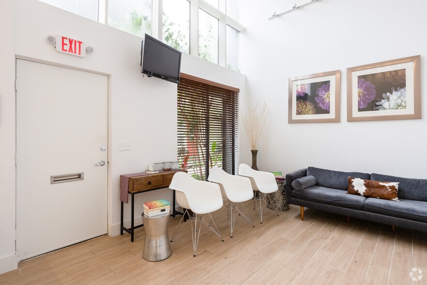 More Photos Of 601 Ewing St, Princeton Unknown For Lease