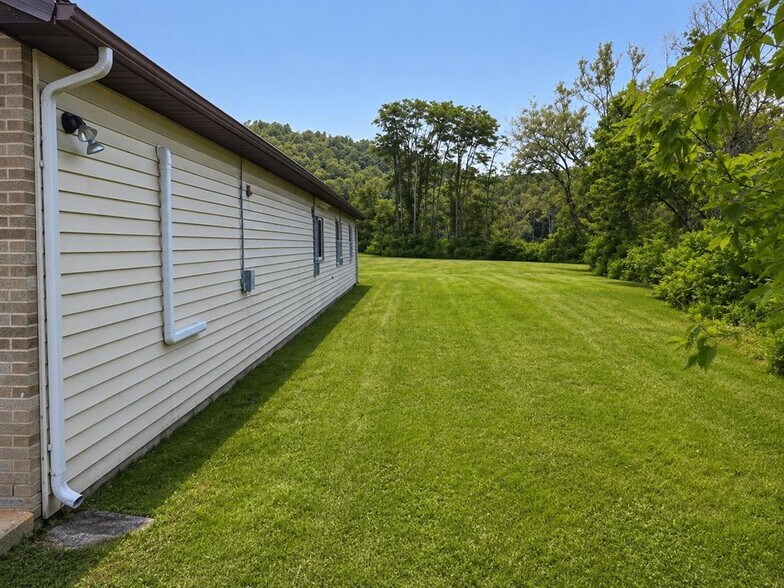 More Photos Of 153 S Chenango Street Ext, Greene Freestanding For Sale