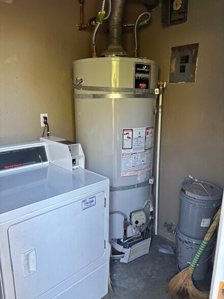 More Photos Of 2318 Franzen Ave, Santa Ana Apartments For Sale