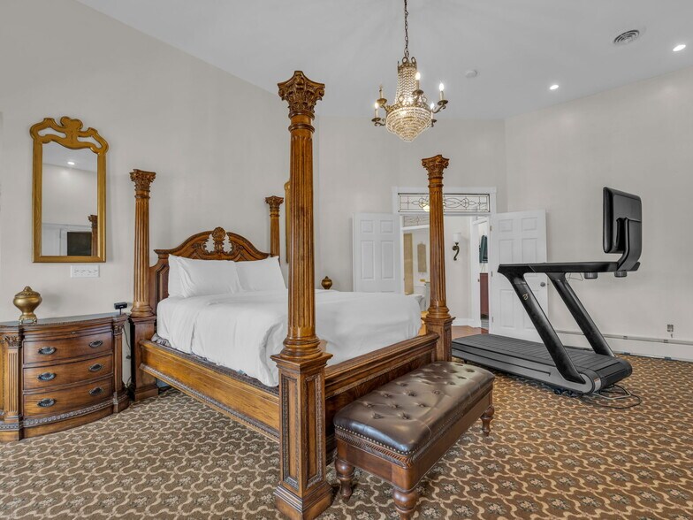 More Photos Of 135 E 200 N, Kanosh Hospitality For Sale