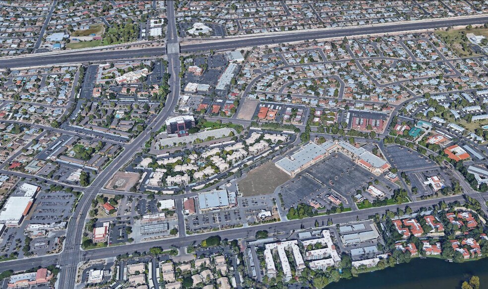 More Photos Of 4535 S Lakeshore Dr, Tempe Office For Lease