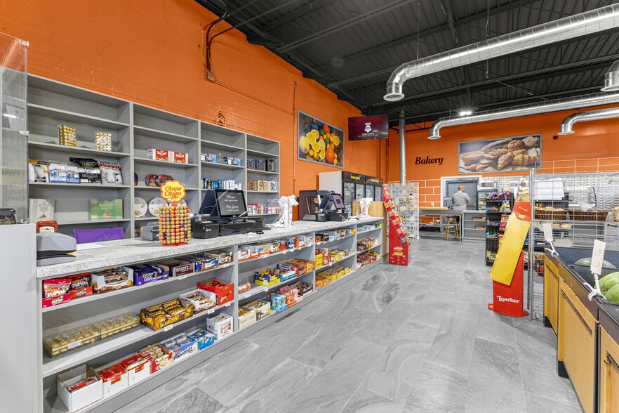 More Photos Of 14730 Champaign Rd, Allen Park Storefront Retail Office For Sale