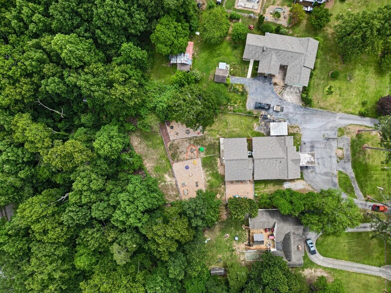More Photos Of 824 Temple Rd, Bremen Daycare Center For Sale
