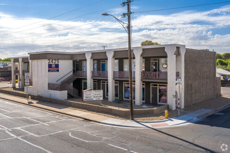 Primary Photo Of 2425 E Thomas Rd, Phoenix Office For Lease