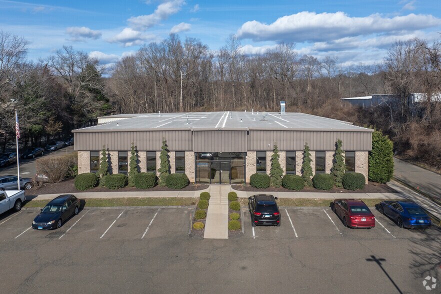 More Photos Of 6 Trowbridge Dr, Bethel Light Manufacturing For Lease