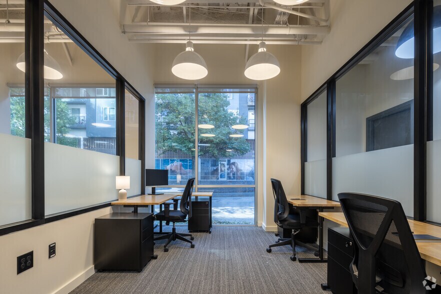 More Photos Of 3365 Piedmont Rd NE, Atlanta Coworking Space