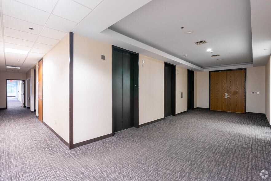 More Photos Of 7501 Boulder View Dr, North Chesterfield Unknown For Lease