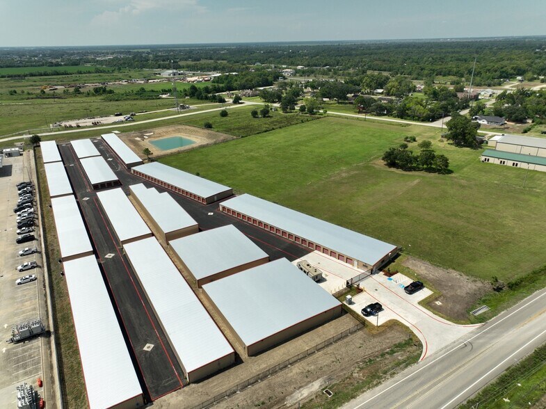 Primary Photo Of 580 FM 1462, Rosharon Industrial For Sale