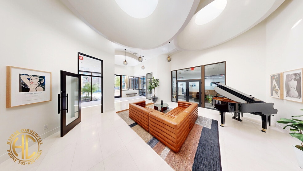 More Photos Of 626 S 3rd St, Las Vegas Office For Sale