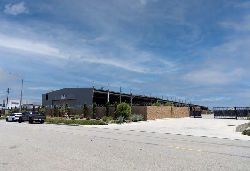More Photos Of 10665 Redwood Ave, Fontana Land For Lease