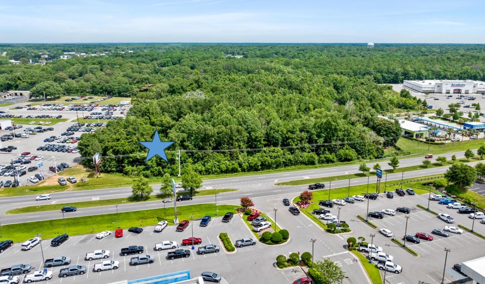 Primary Photo Of 7400 Airport Blvd, Mobile Land For Sale