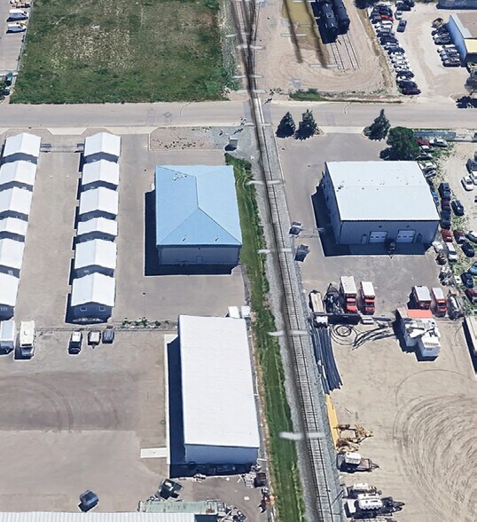 More Photos Of 3805 14 Av N, Lethbridge Warehouse For Lease