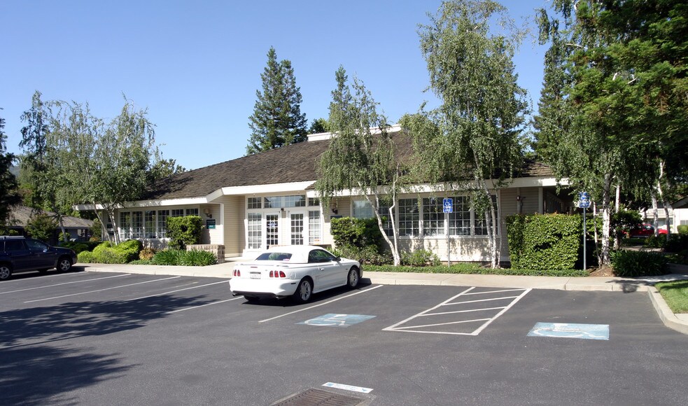 Primary Photo Of 7888 Wren Ave, Gilroy Office For Lease