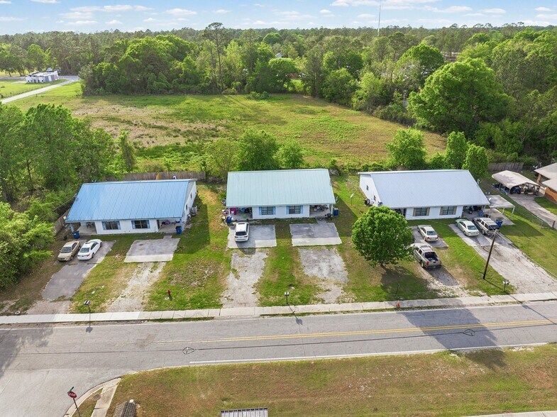 More Photos Of 209 Cannon St, Nahunta Multifamily For Sale