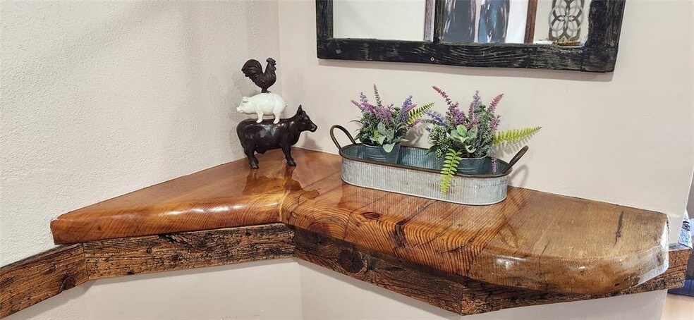 More Photos Of 5 N Central Ave, Cut Bank Restaurant For Sale