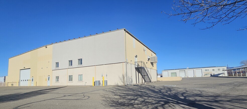 More Photos Of 2948 I-70 Business Loop, Grand Junction Warehouse For Lease