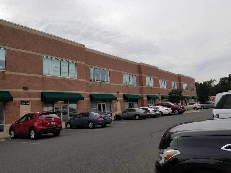 More Photos Of 14641 Lee Hwy, Centreville Office For Sale