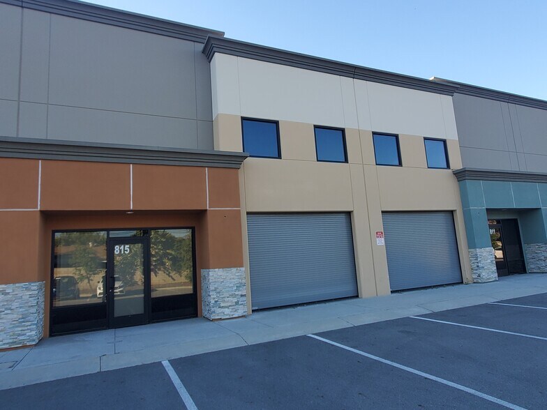 More Photos Of 751-827 E Edna Pl, Covina Warehouse For Sale