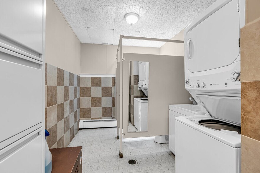 More Photos Of 62 Hance Ave, Tinton Falls Schools For Lease