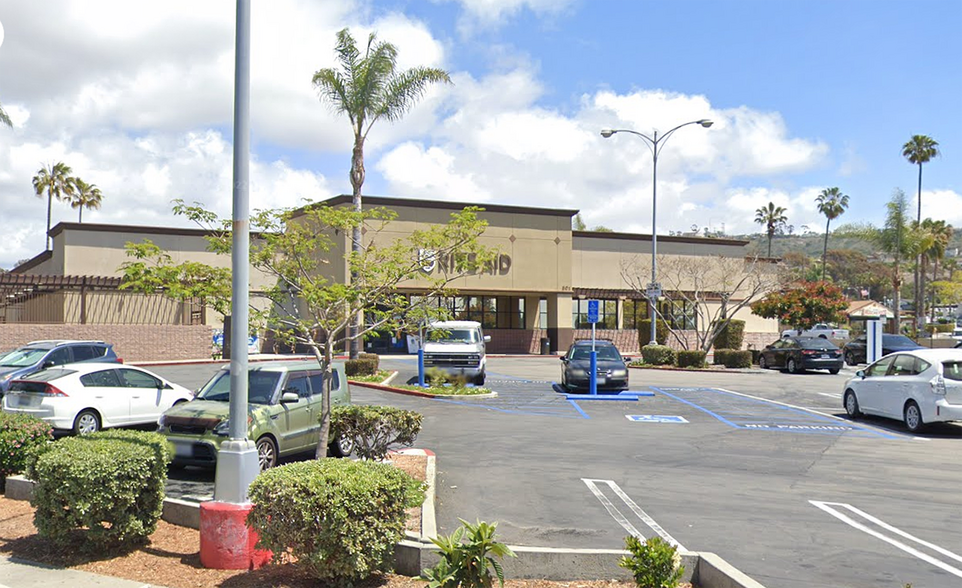More Photos Of 801 N El Camino Real, San Clemente Drugstore For Lease