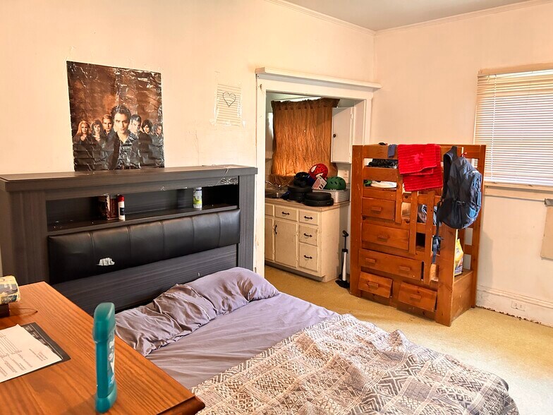 More Photos Of 511 E 13th Ave, Cordele Specialty For Sale