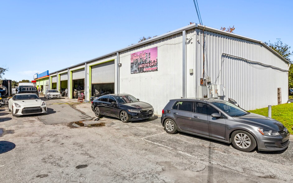 More Photos Of 101 E Fletcher St, Kissimmee Auto Repair For Lease