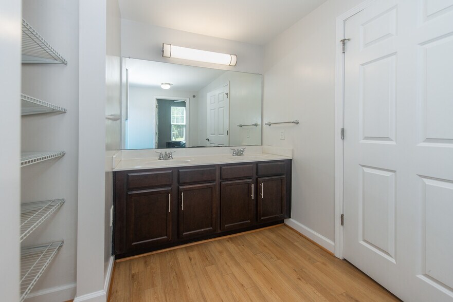 More Photos Of 5606 Campus Ridge Dr, Wise Multifamily For Sale