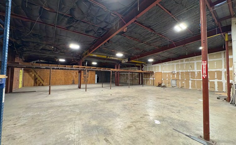 More Photos Of 6127 San Pedro Ave, San Antonio Unknown For Lease