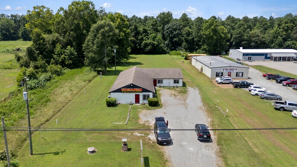 More Photos Of 7717 Richmond Tappahannock Hwy, Aylett Storefront Retail Office For Sale