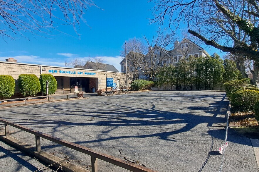 Primary Photo Of 115 Clinton Ave, New Rochelle Schools For Sale