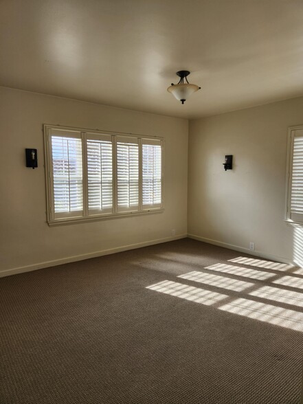 More Photos Of 1125 Jefferson St, Napa Office Residential For Lease