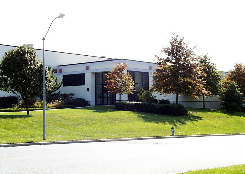 More Photos Of 400 Commerce Dr, Upper Marlboro Warehouse For Lease