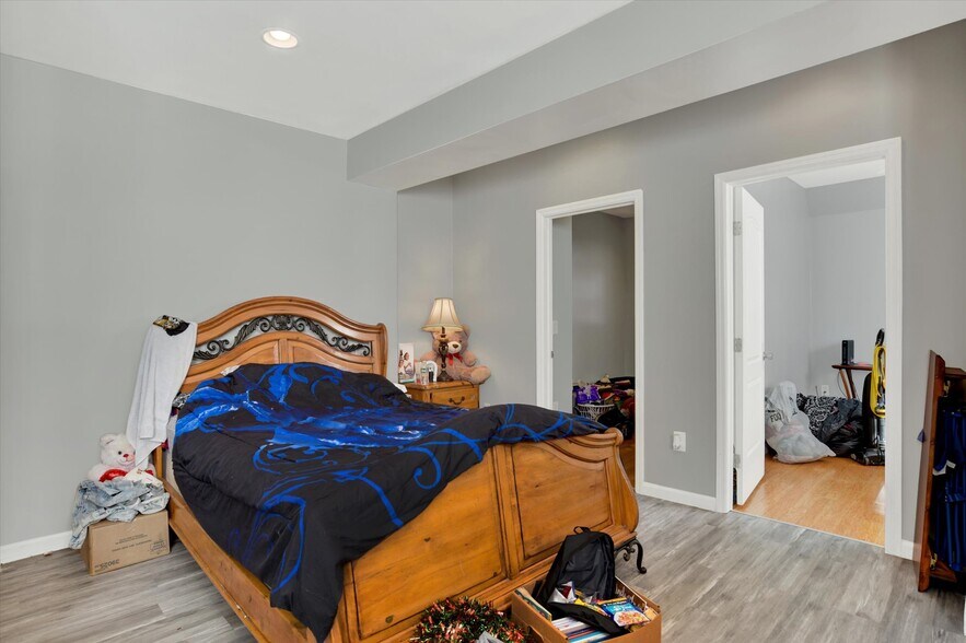 More Photos Of 33 S 18th St, Harrisburg Apartments For Sale