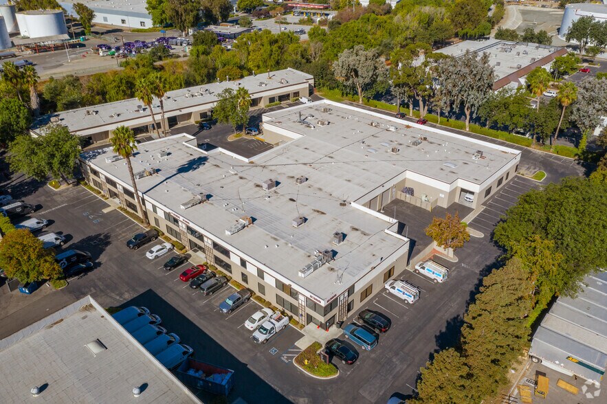 More Photos Of 2355 Paragon Dr, San Jose Unknown For Lease