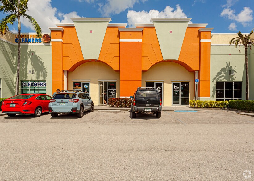 More Photos Of 9851 NW 58th St, Miami Flex For Sale