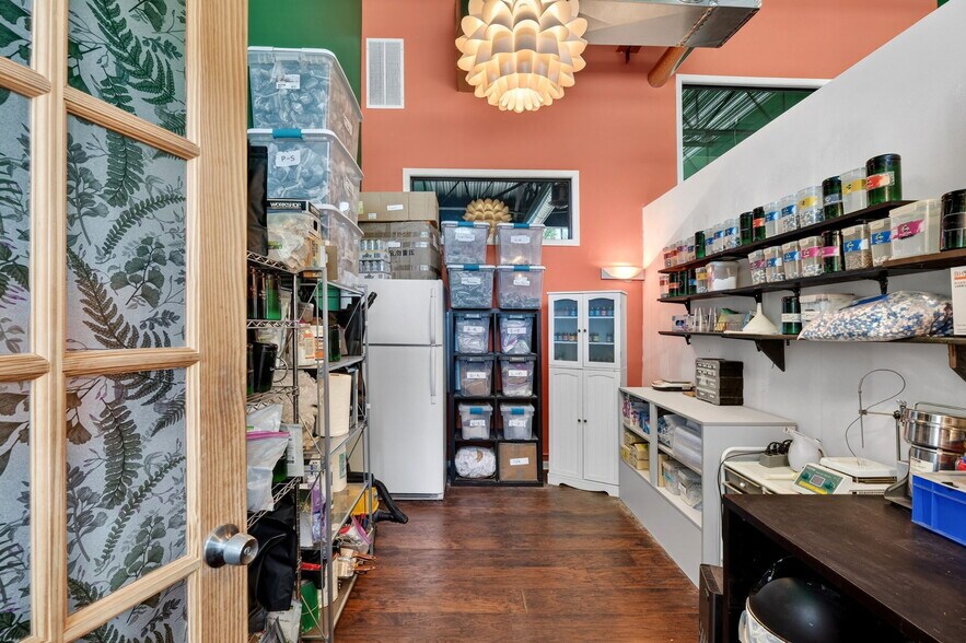 More Photos Of 5257-5265 NE Martin Luther King Blvd, Portland Office For Sale