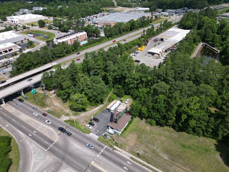 More Photos Of 112 N College Rd, Wilmington Warehouse For Sale