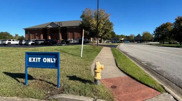 More Photos Of 3108 Blackiston Mill Rd, New Albany Carwash For Sale